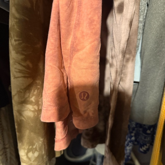 Closet Clean Out - Picture 9 of 15